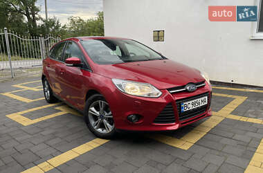Хэтчбек Ford Focus 2014 в 