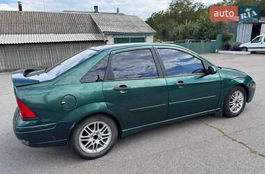 Седан Ford Focus 2000 в 