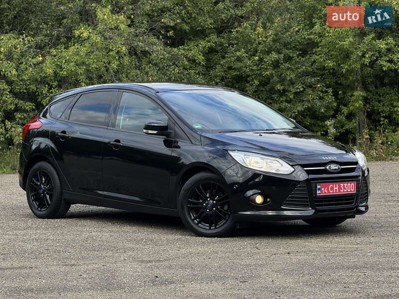 Хэтчбек Ford Focus 2014 в 
