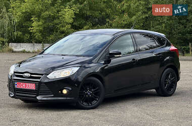 Хэтчбек Ford Focus 2014 в 