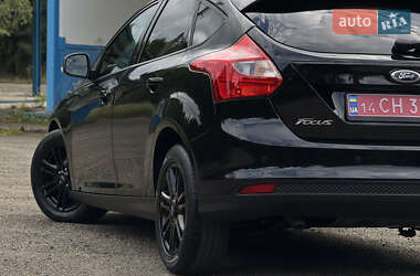 Хэтчбек Ford Focus 2014 в 