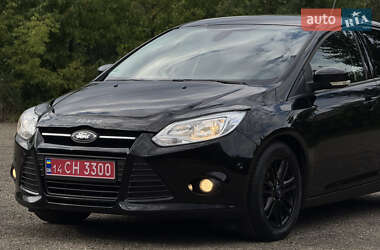 Хэтчбек Ford Focus 2014 в 