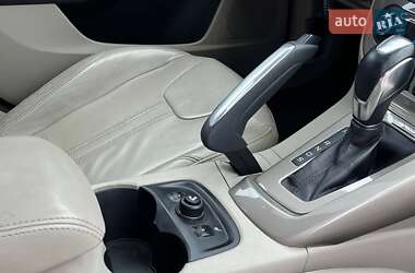 Седан Ford Focus 2011 в 