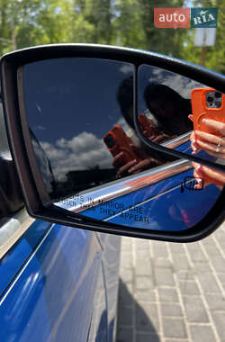 Хэтчбек Ford Focus 2014 в 