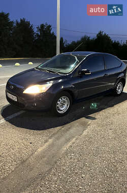 Хэтчбек Ford Focus 2008 в Черновцах
