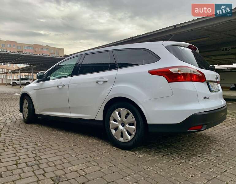 Универсал Ford Focus 2012 в 