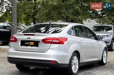 Седан Ford Focus 2016 в 