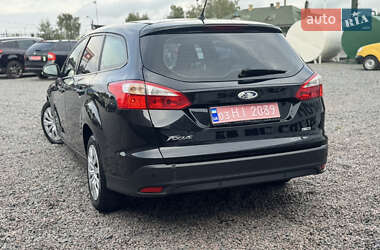 Универсал Ford Focus 2014 в 