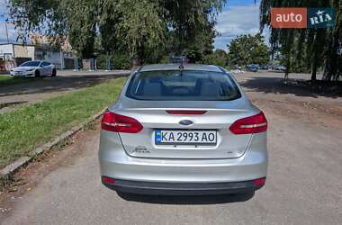 Седан Ford Focus 2014 в 