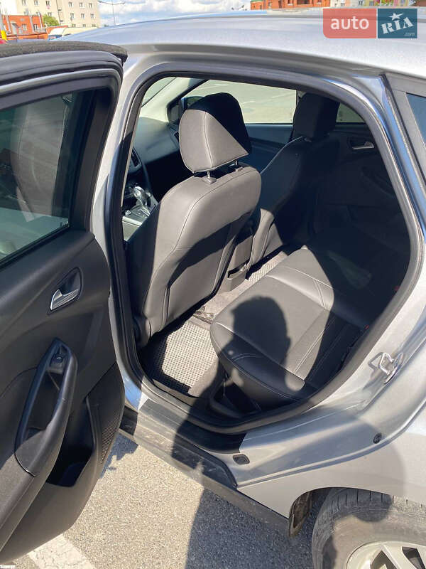 Хэтчбек Ford Focus 2016 в Киеве фото 7 Хэтчбек Ford Focus 2016 в Киеве