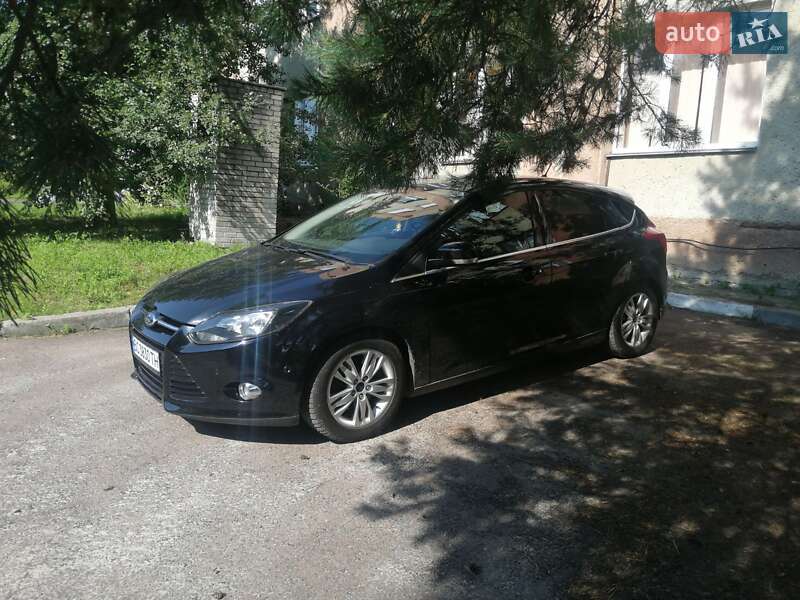 Хэтчбек Ford Focus 2011 в Львове