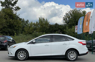 Седан Ford Focus 2012 в 