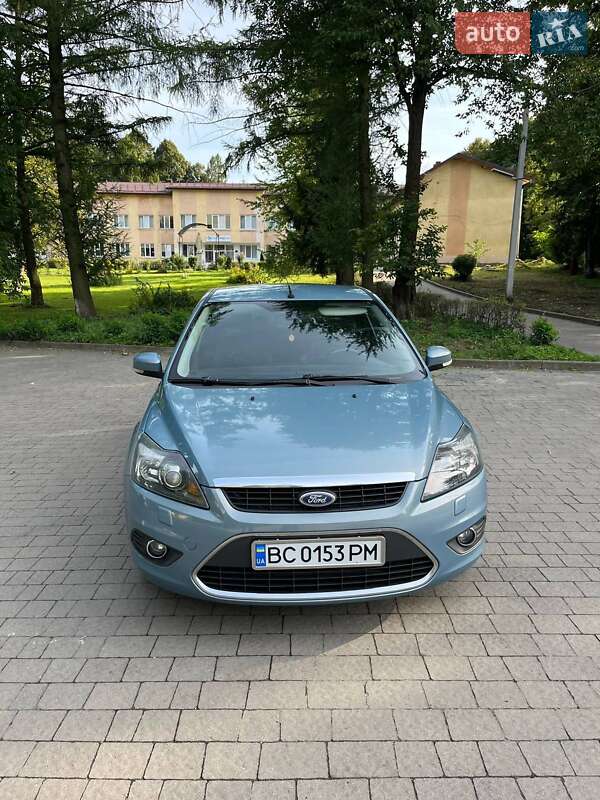 Хетчбек Ford Focus 2008 в Щирце