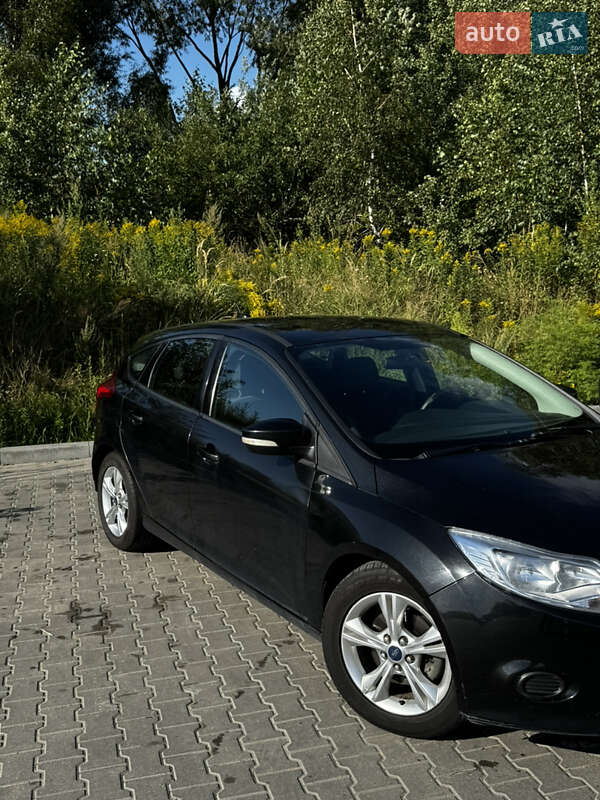 Хэтчбек Ford Focus 2014 в Львове фото 3 Хэтчбек Ford Focus 2014 в Львове