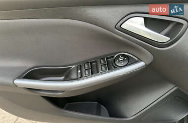Универсал Ford Focus 2014 в 