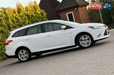 Универсал Ford Focus 2014 в 