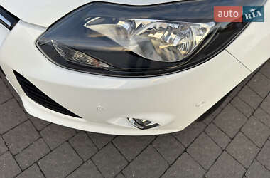 Универсал Ford Focus 2014 в 
