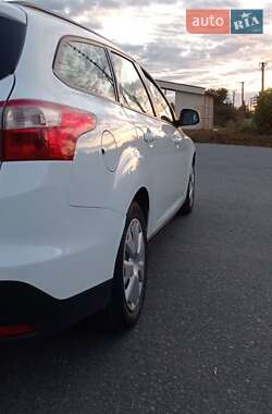 Универсал Ford Focus 2013 в 