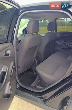Седан Ford Focus 2015 в 