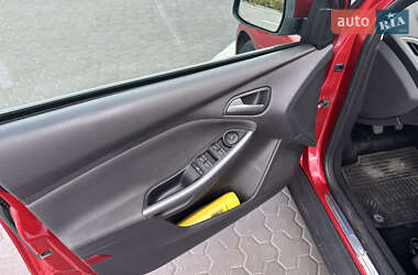 Универсал Ford Focus 2011 в 