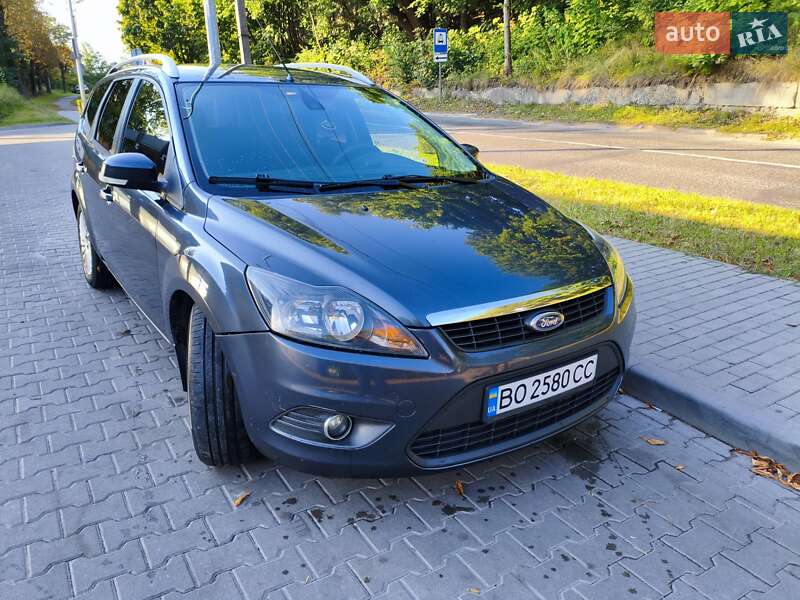 Ford Focus 2010