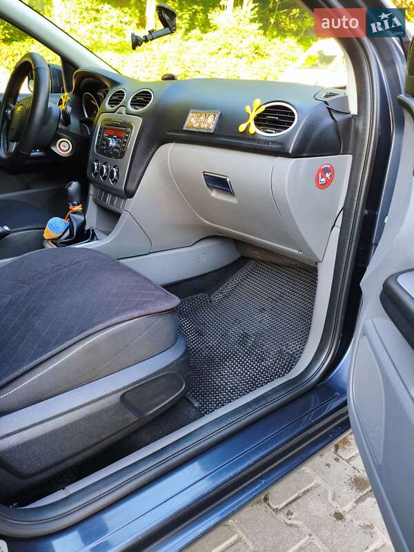 Универсал Ford Focus 2010 в Львове