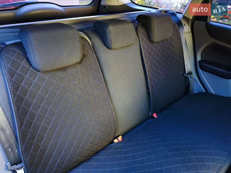 Универсал Ford Focus 2010 в Львове