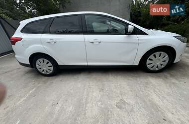 Универсал Ford Focus 2016 в Днепре