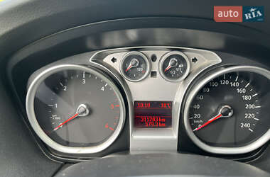 Универсал Ford Focus 2009 в 