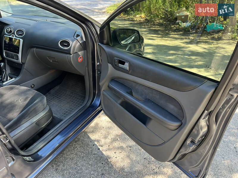 Седан Ford Focus 2006 в Броварах