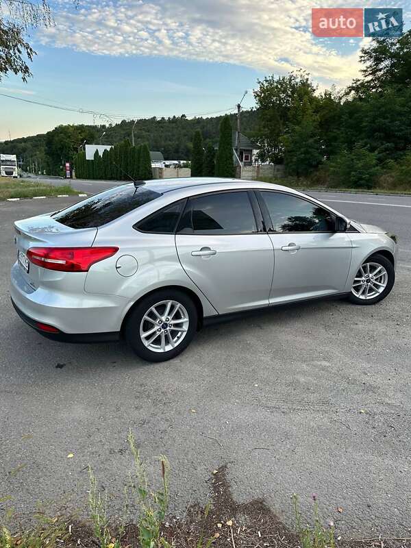 Седан Ford Focus 2016 в Могилев-Подольске