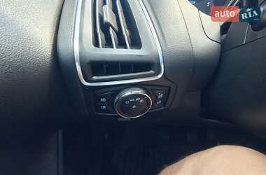 Универсал Ford Focus 2013 в 