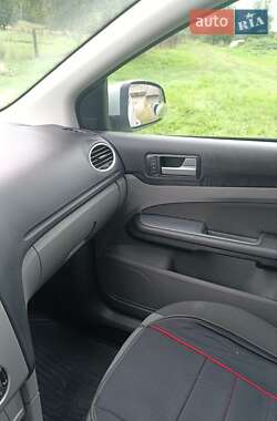 Универсал Ford Focus 2010 в 