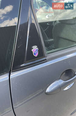 Хэтчбек Ford Focus 2003 в 