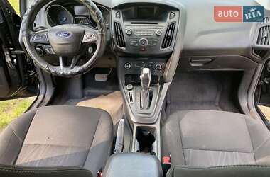 Седан Ford Focus 2016 в 