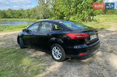 Седан Ford Focus 2016 в 