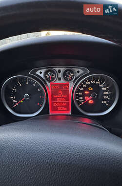 Хэтчбек Ford Focus 2008 в 