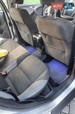 Универсал Ford Focus 2011 в 