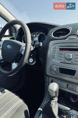 Универсал Ford Focus 2009 в 