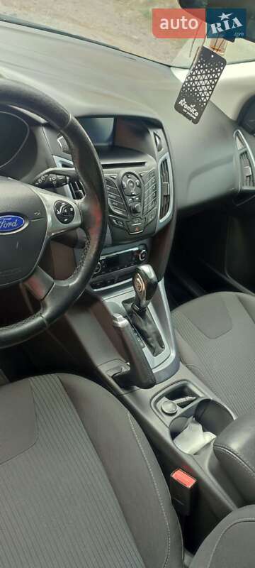 Универсал Ford Focus 2014 в Тернополе фото 3 Универсал Ford Focus 2014 в Тернополе