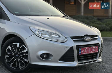 Универсал Ford Focus 2012 в 