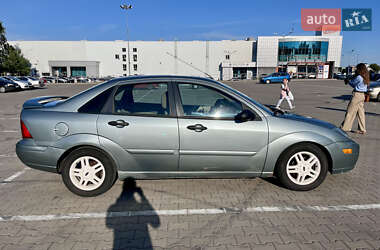 Седан Ford Focus 2003 в 