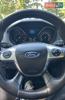 Универсал Ford Focus 2013 в 