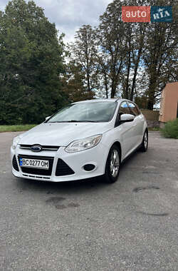 Хэтчбек Ford Focus 2014 в Мироновке