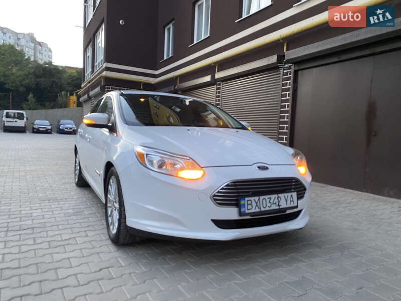 Хэтчбек Ford Focus 2014 в Хмельницком