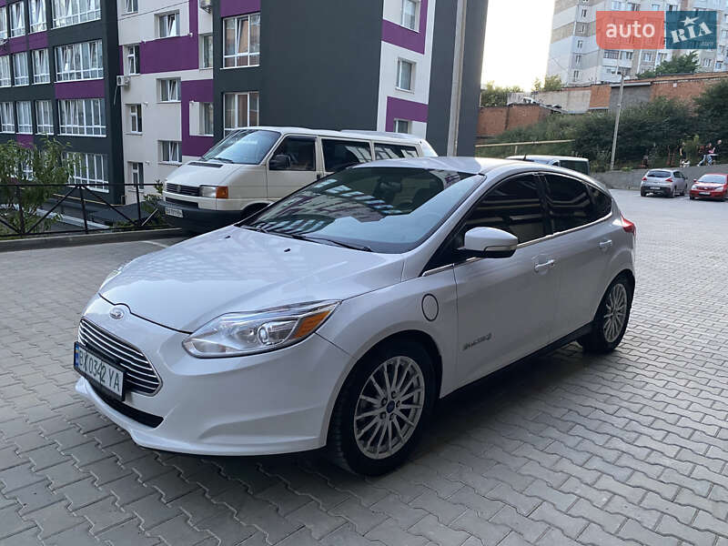 Хэтчбек Ford Focus 2014 в Хмельницком