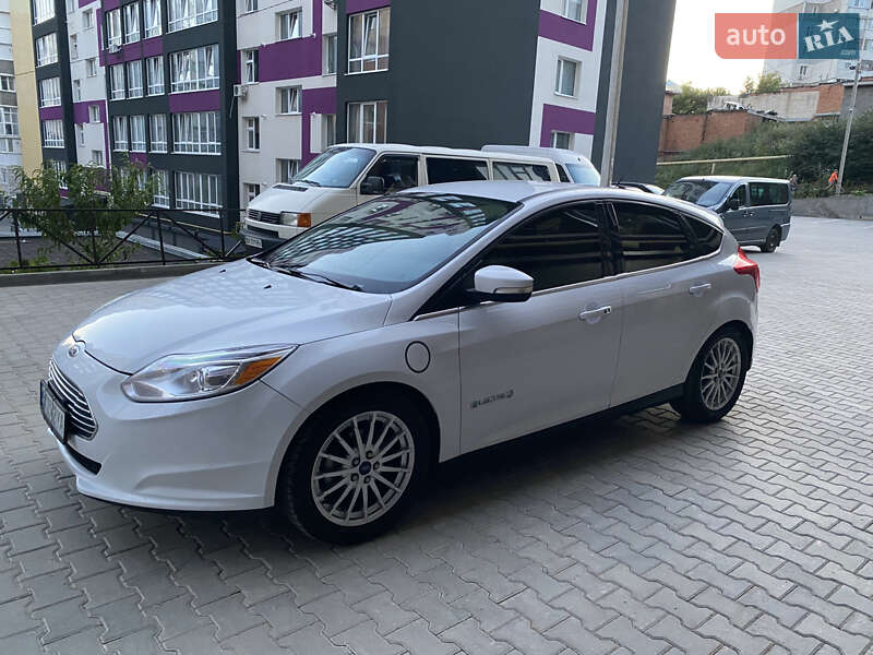 Хэтчбек Ford Focus 2014 в Хмельницком