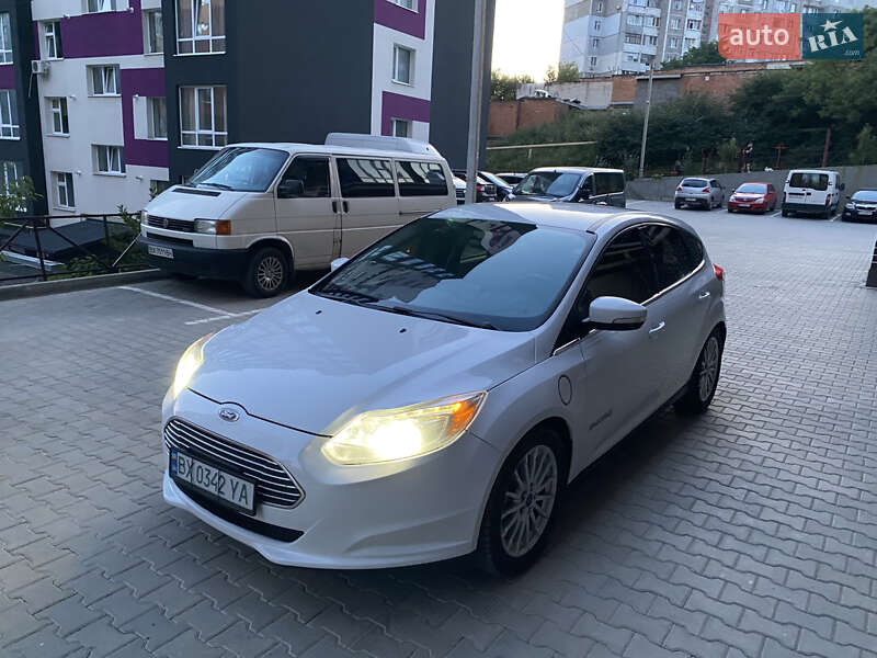 Хэтчбек Ford Focus 2014 в Хмельницком