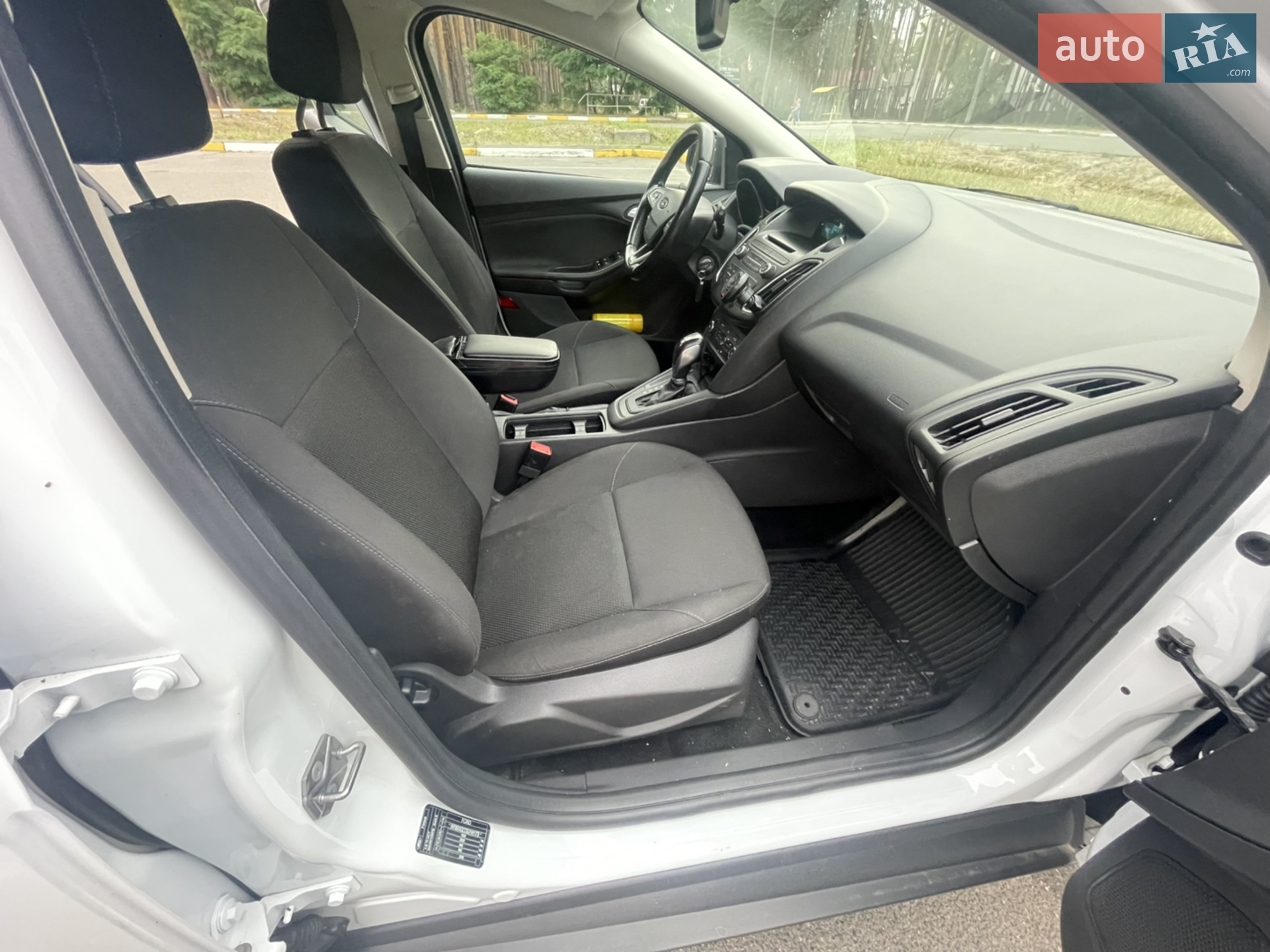 2018 Ford Focus - мініатюра 19