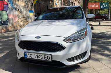 Седан Ford Focus 2015 в 